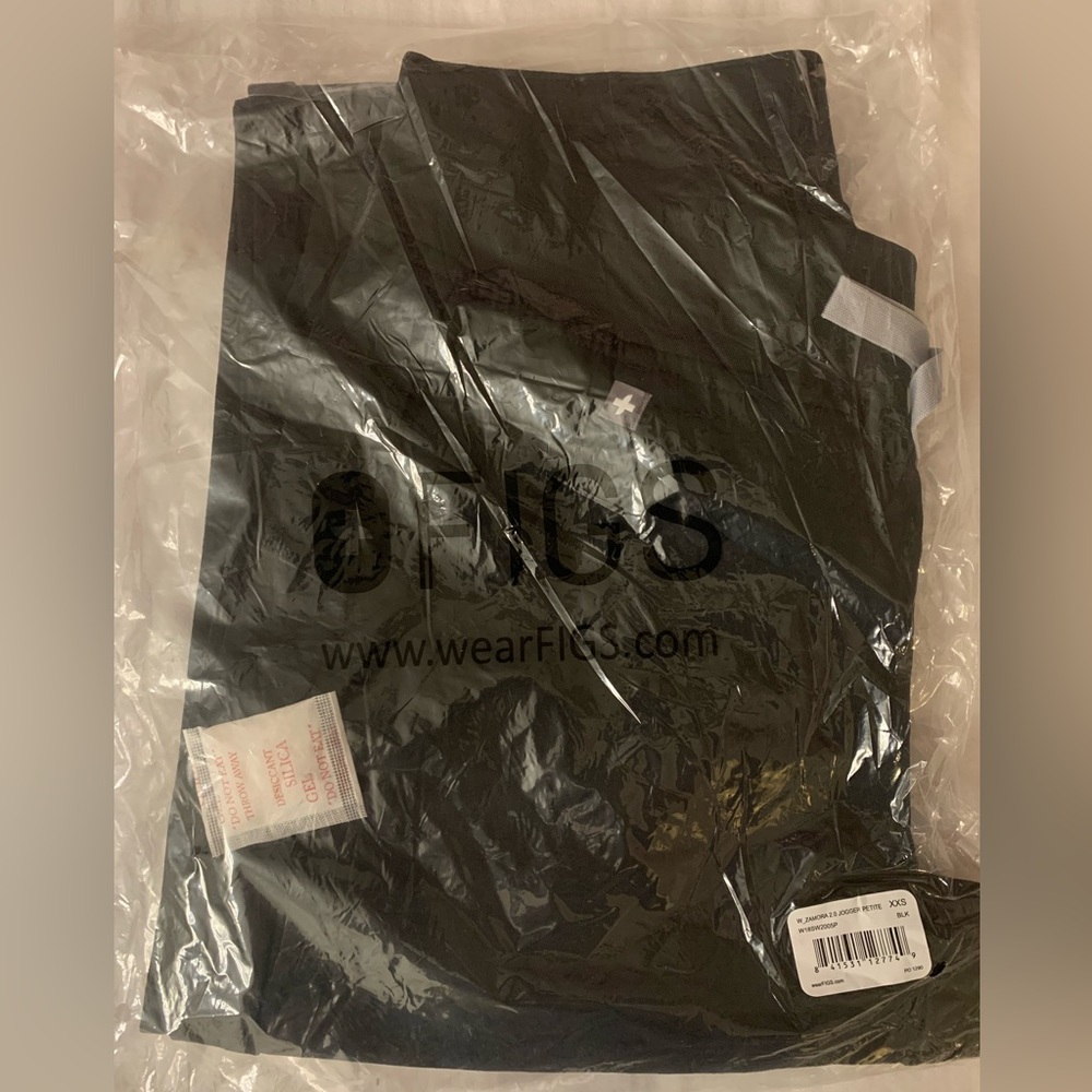 FIGS Jogger Scrub Pants